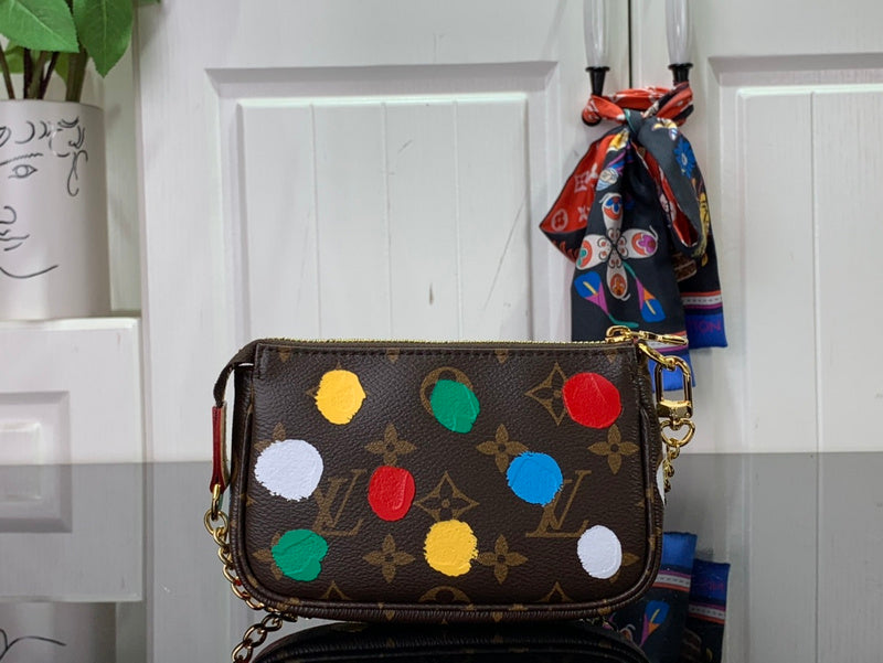 Alice bags - Louis Vuittons  - 15741