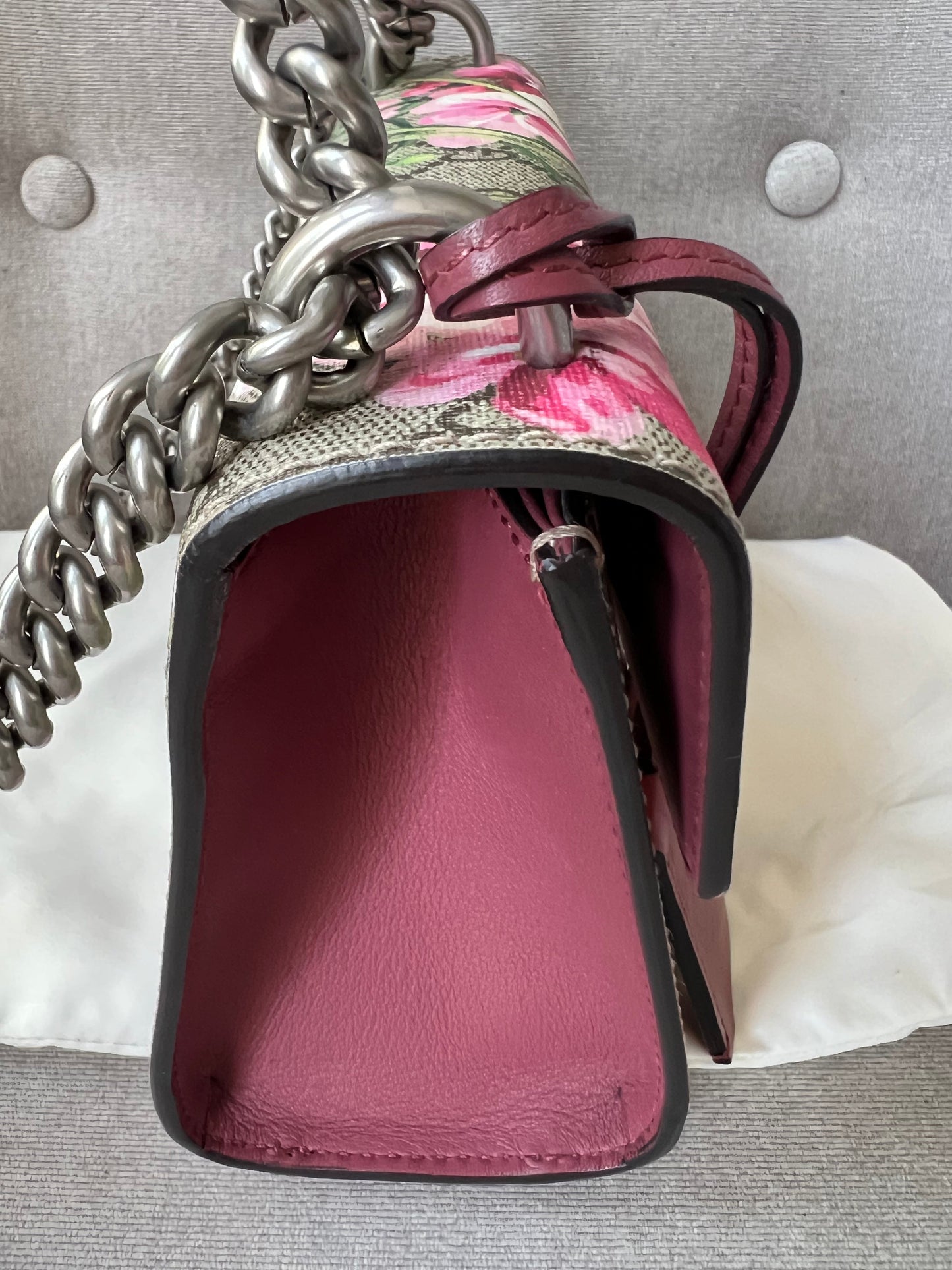 Gucci Small Padlock Blooms GG Supreme Bag