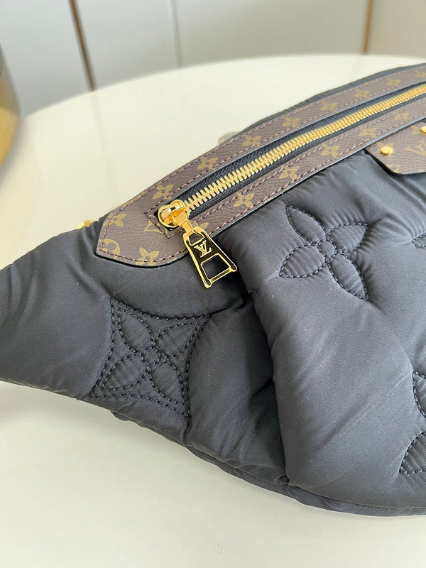 Alice Bags- Louis Vuittons  - 16106