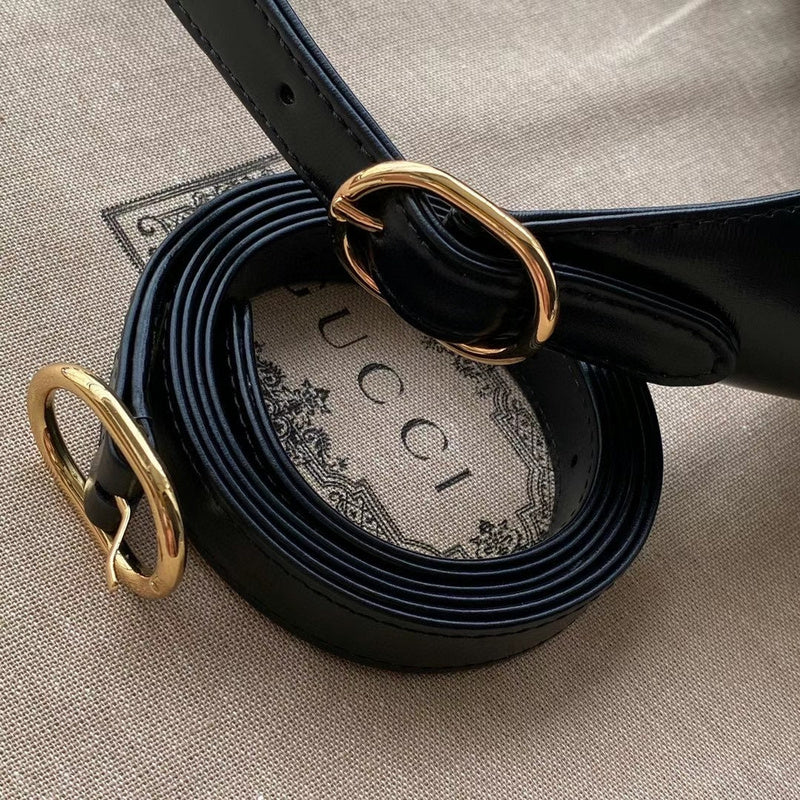 Gucci   Luxury Bags  1049