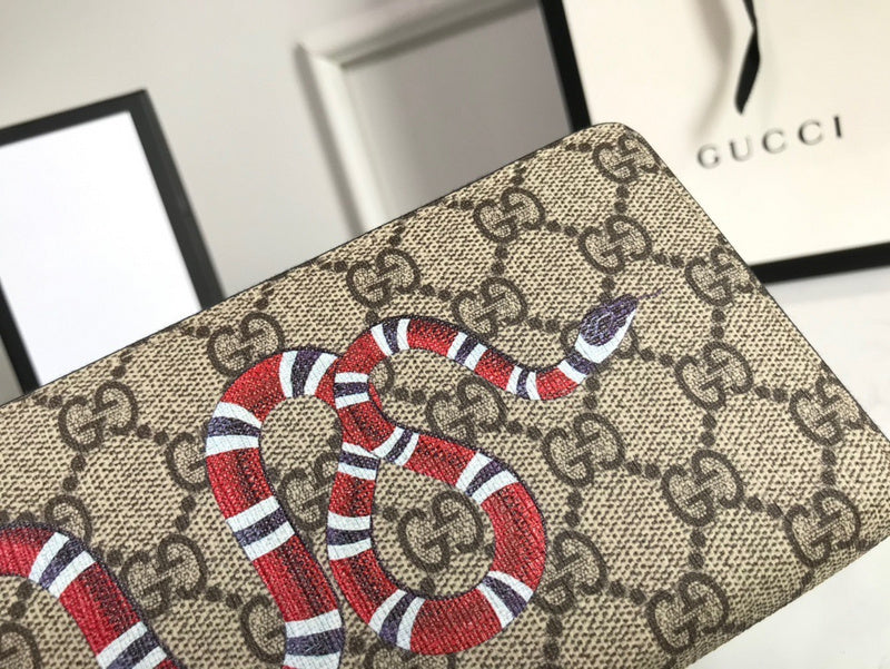 Gucci   Luxury Bags  914