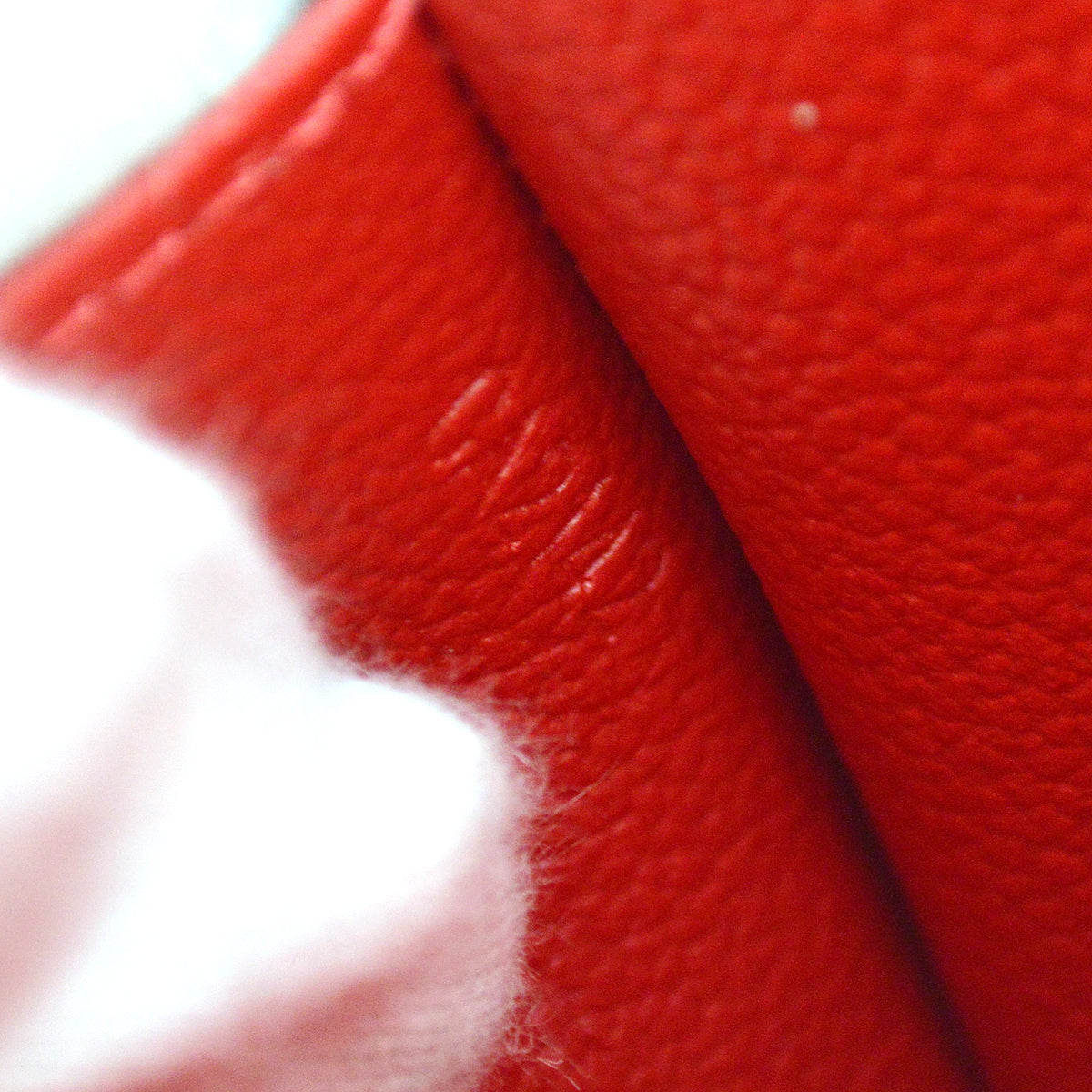 Louis Vuitton 2012 Damier Pochette Cosmetic N47516
