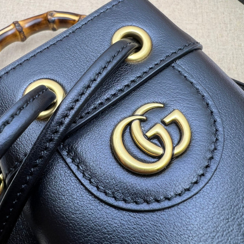 Gucci  Luxury -  Bags - 592