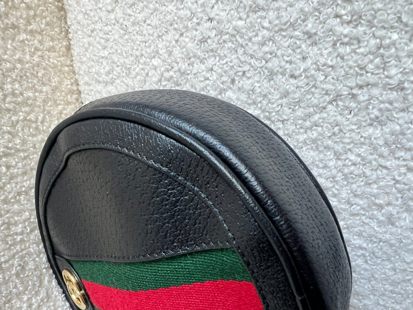 Gucci GG Round Black Ophidia Clutch