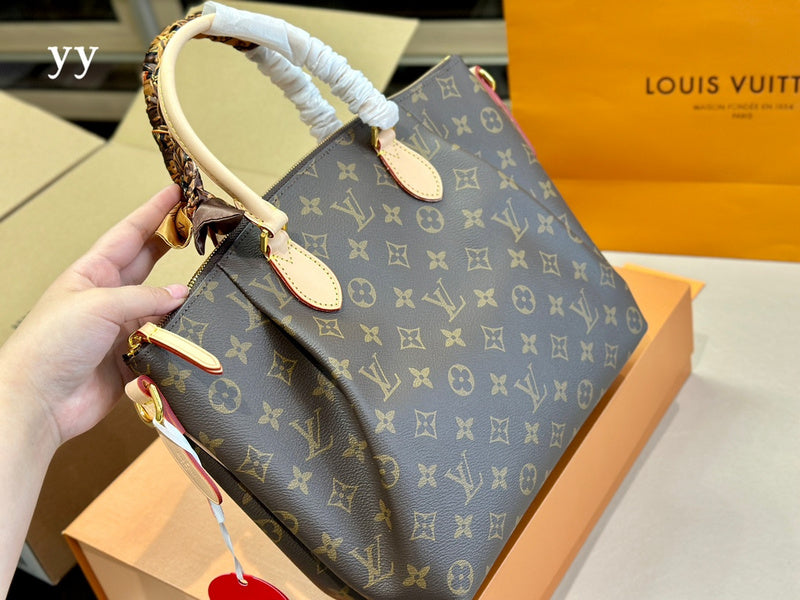 Alice bags - Louis Vuittons  - 15001