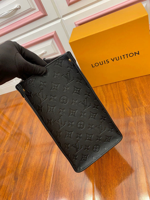Alice bags - Louis Vuittons  - 15511