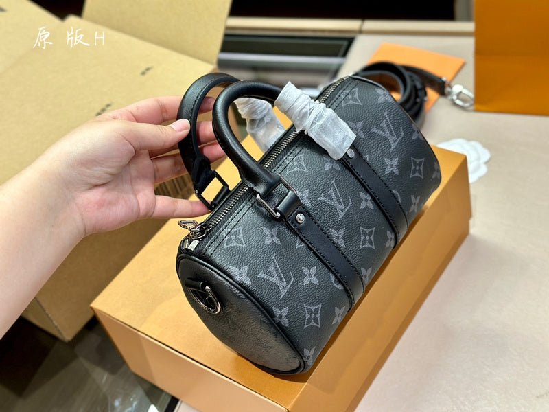 Alice bags - Louis Vuittons  - 15040