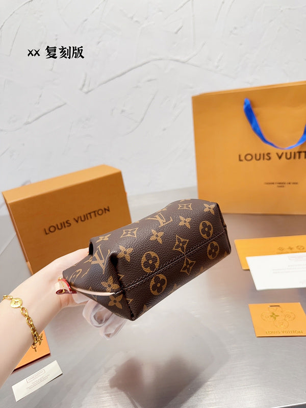 Alice bags - Louis Vuittons  - 14918