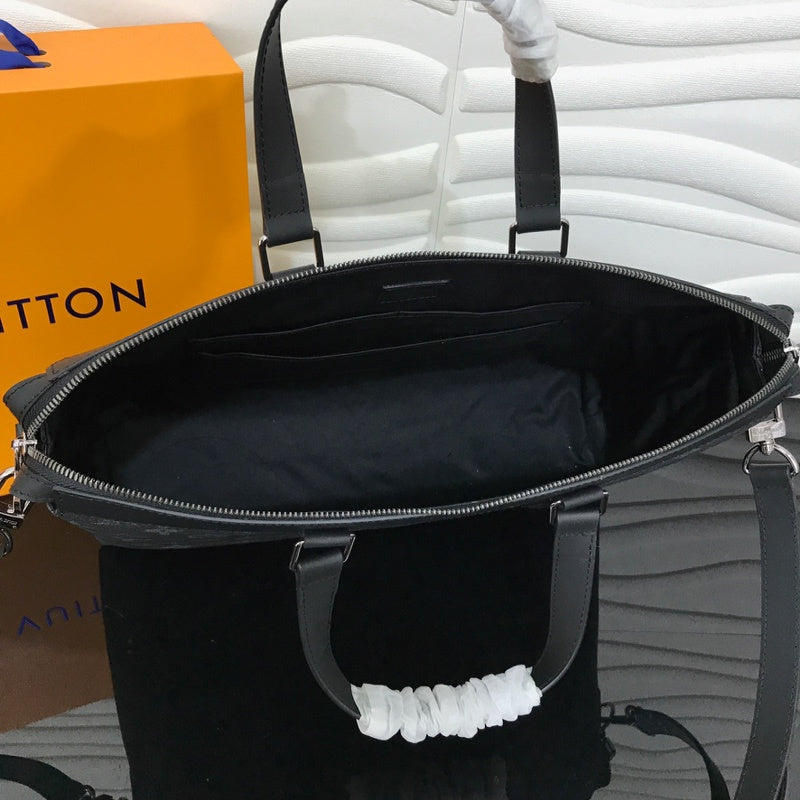 Alice Bags- Louis Vuittons  - 16557