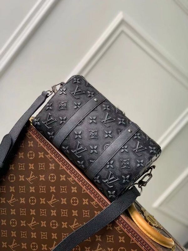 Alice Bags- Louis Vuittons  - 15960