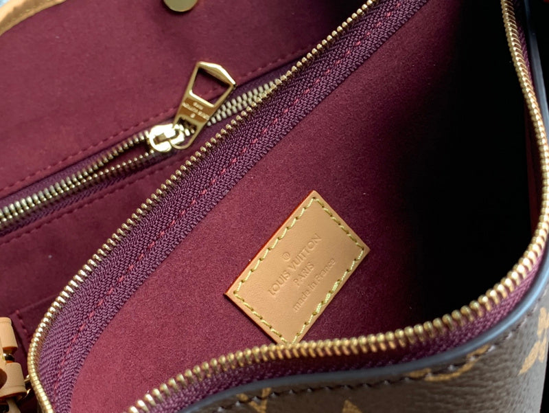 Alice Bags- Louis Vuittons  - 16036