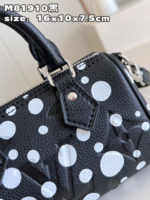 Alice Bags- Louis Vuittons  - 15912