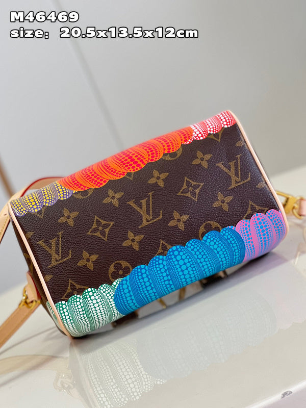 Alice bags - Louis Vuittons  - 15460
