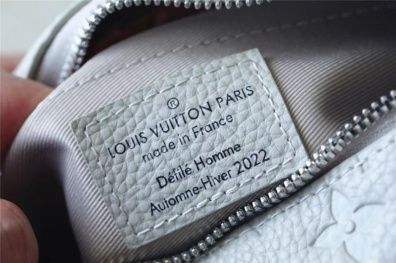 Alice bags - Louis Vuittons  - 10139