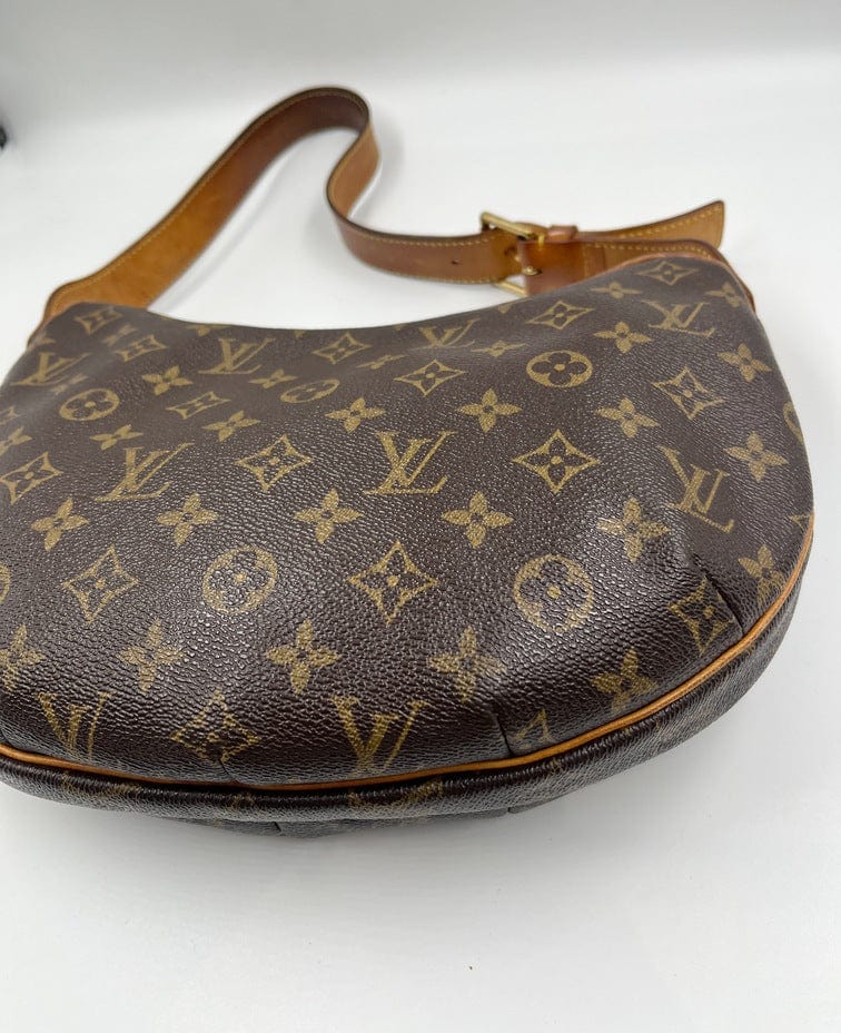 Louis Vuitton Croissant MM