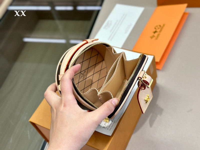 Alice bags - Louis Vuittons  - 15043