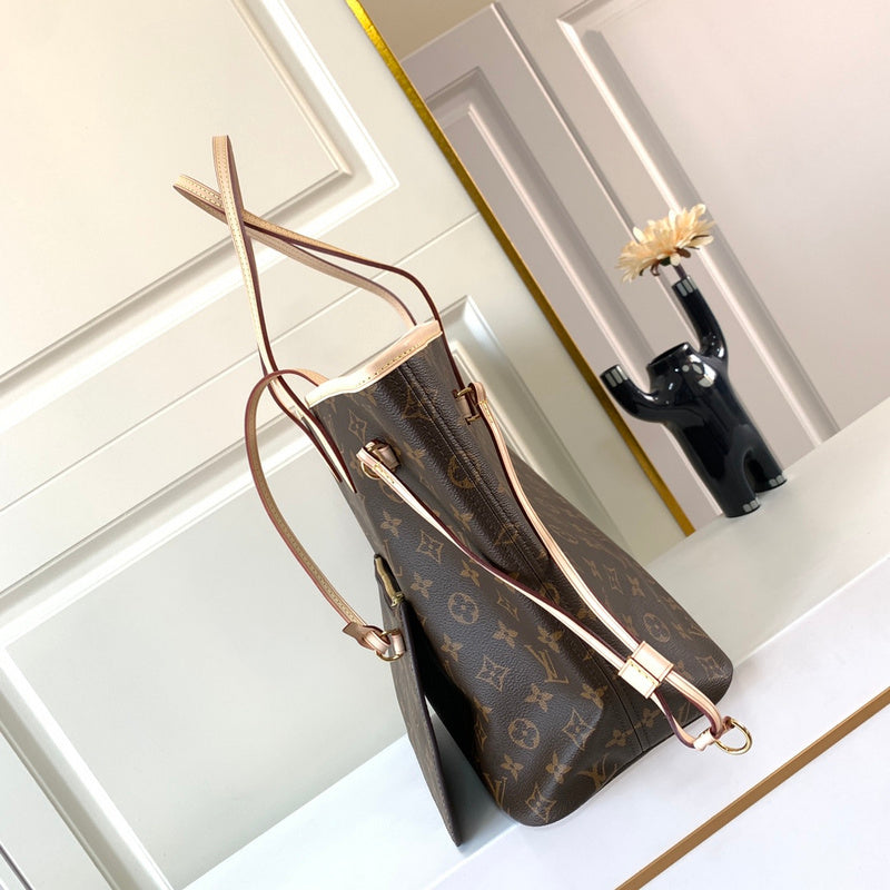 Alice Bags- Louis Vuittons  - 16296
