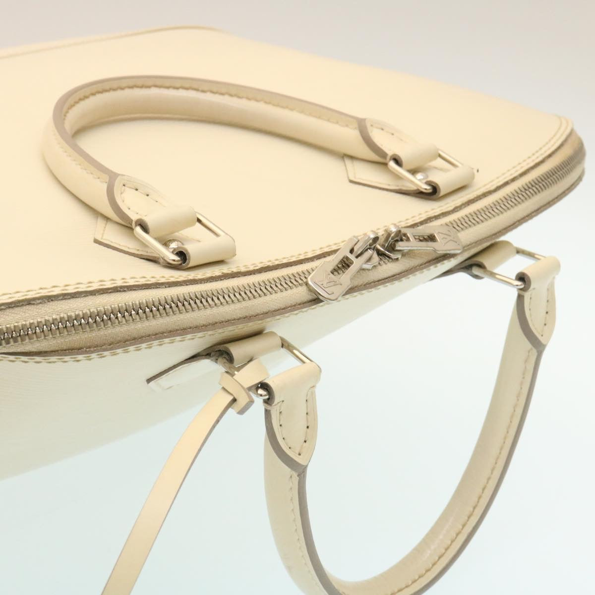 LOUIS VUITTON Epi Alma GM Hand Bag White M4032J LV Auth 29185