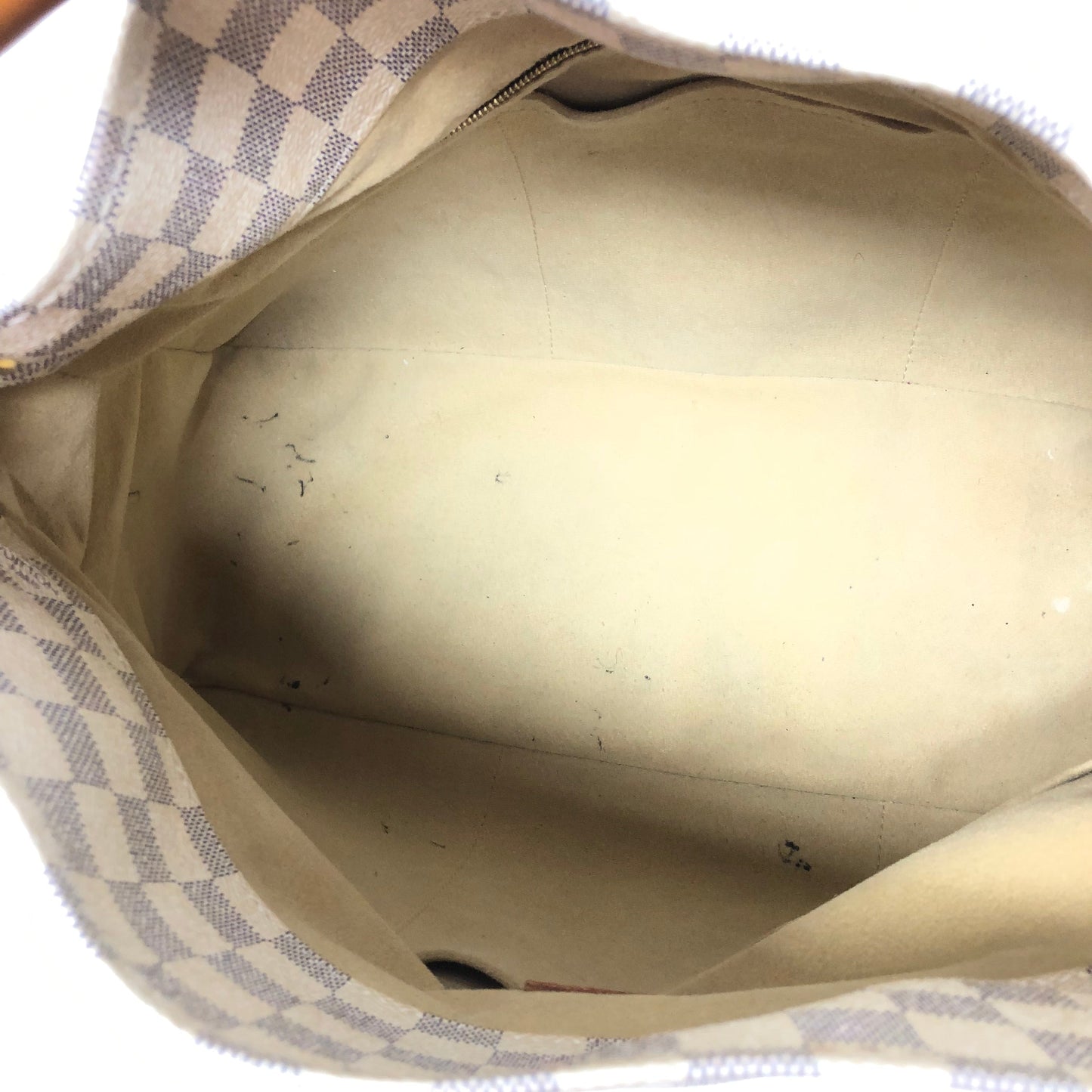 HandBag Luxury Designer Louis Vuitton, Size Medium