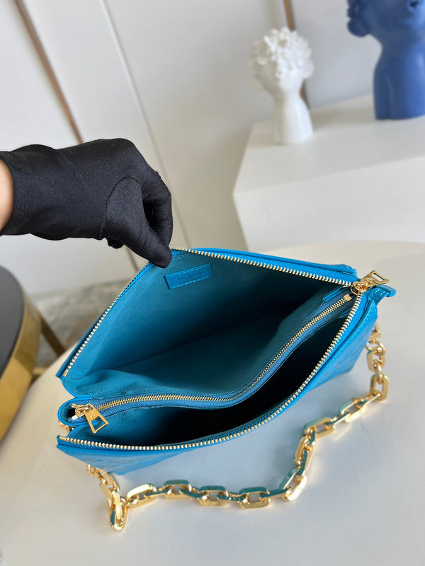 Alice Bags- Louis Vuittons  - 16431