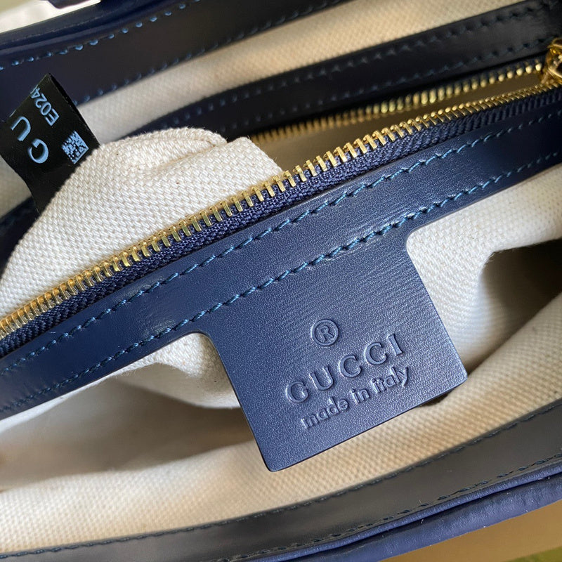 Gucci   Luxury Bags  1045