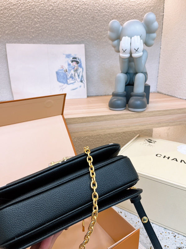 Alice bags - Louis Vuittons  - 15102