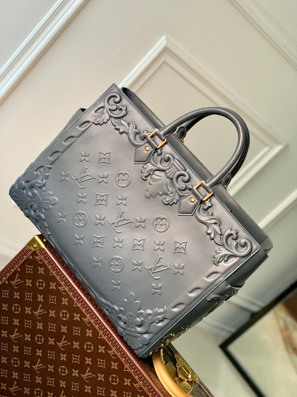 Alice bags - Louis Vuittons  - 15323
