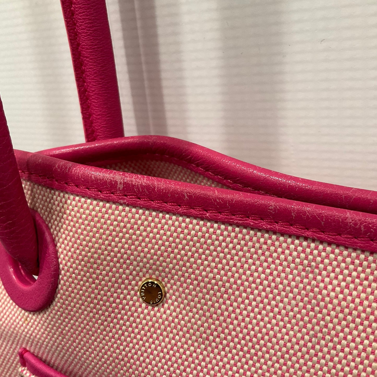 HandBag Luxury Designer Louis Vuitton, Size Small