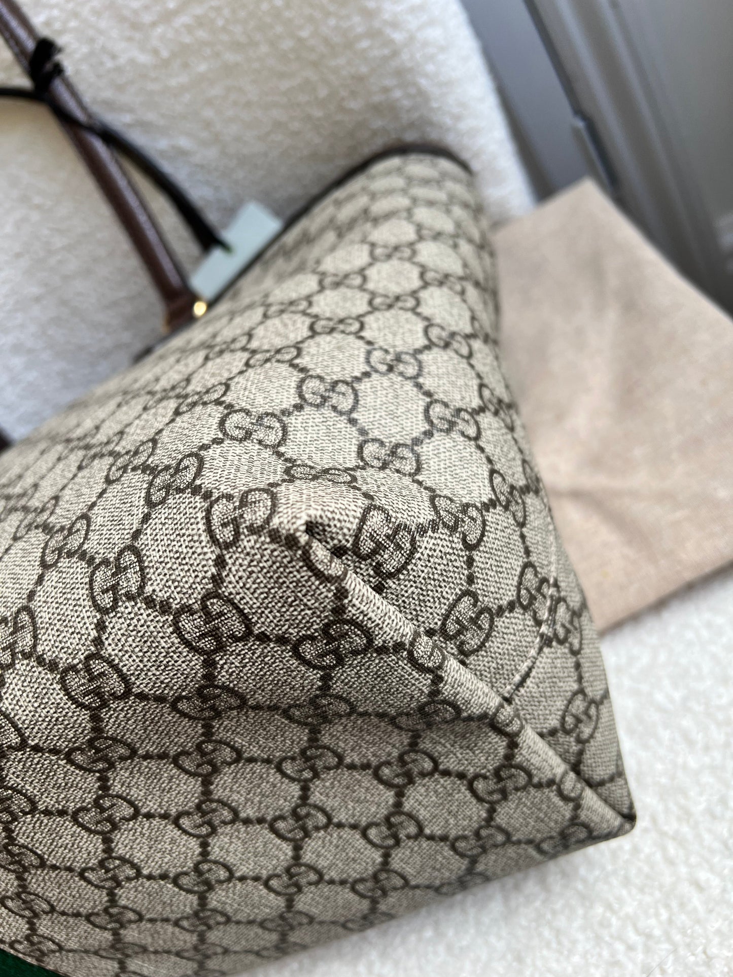 Gucci Ophidia GG Supreme Medium Tote (RRP £1440)