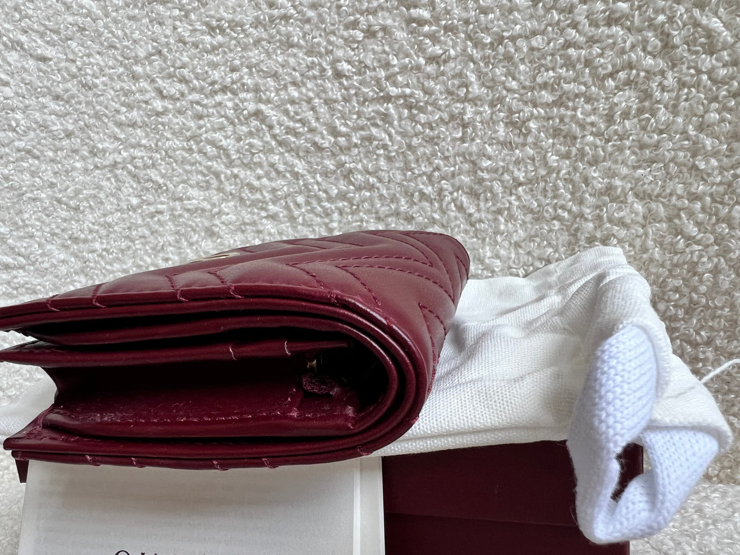 Gucci GG Burgundy Marmont Matelassé Card Case Wallet (RRP £380)
