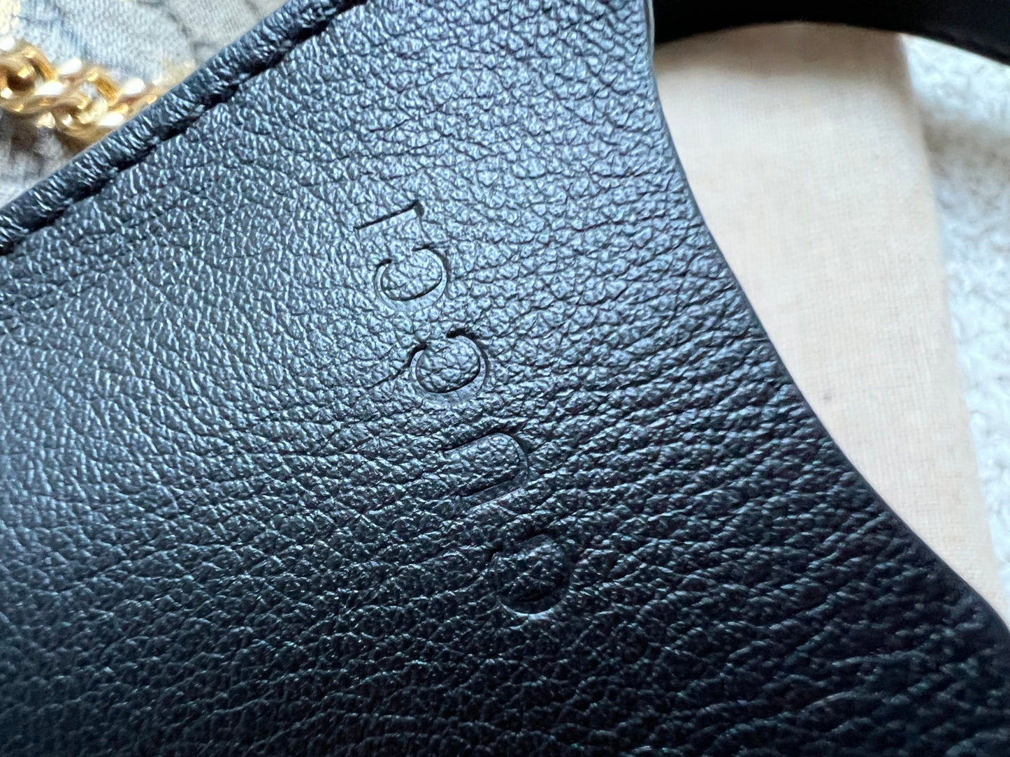 Gucci Supreme Bee Small Padlock Tote