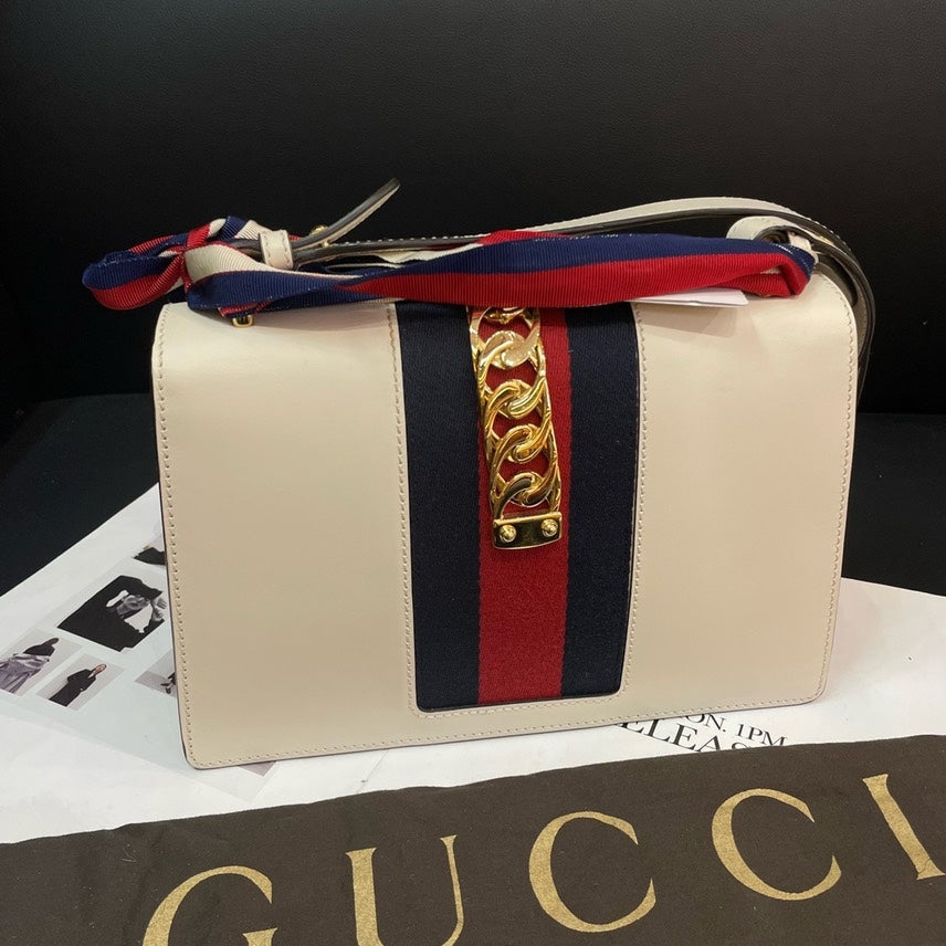 Gucci Sylvie Shoulder Bag Leather