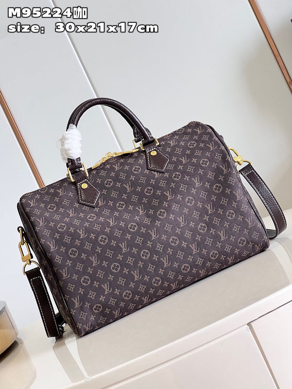 Alice bags - Louis Vuittons  - 15335
