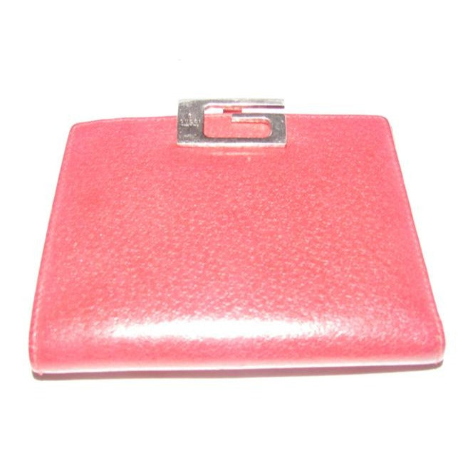 Gucci, true red leather, bi-fold, wallet with a change purse, gold G hinged closure, and lots of interior card slots