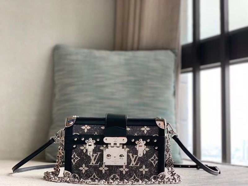 Alice Bags- Louis Vuittons  - 16028