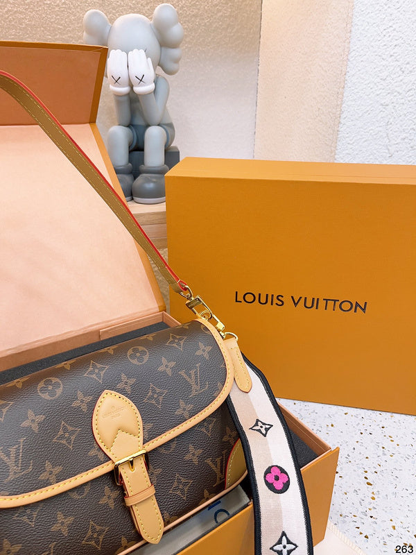 Alice bags - Louis Vuittons  - 14970