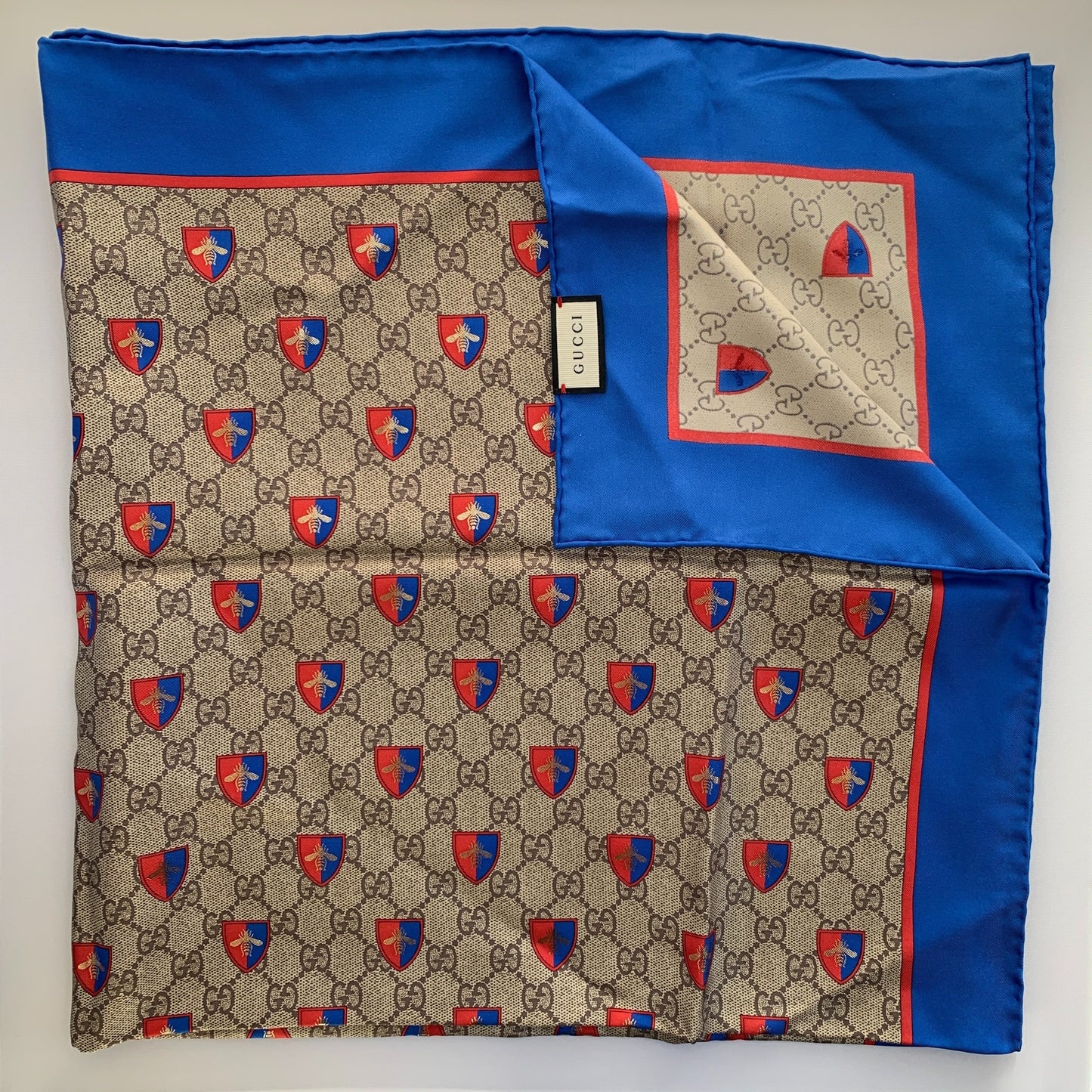 Gucci Supreme Scarf with Bee Crest