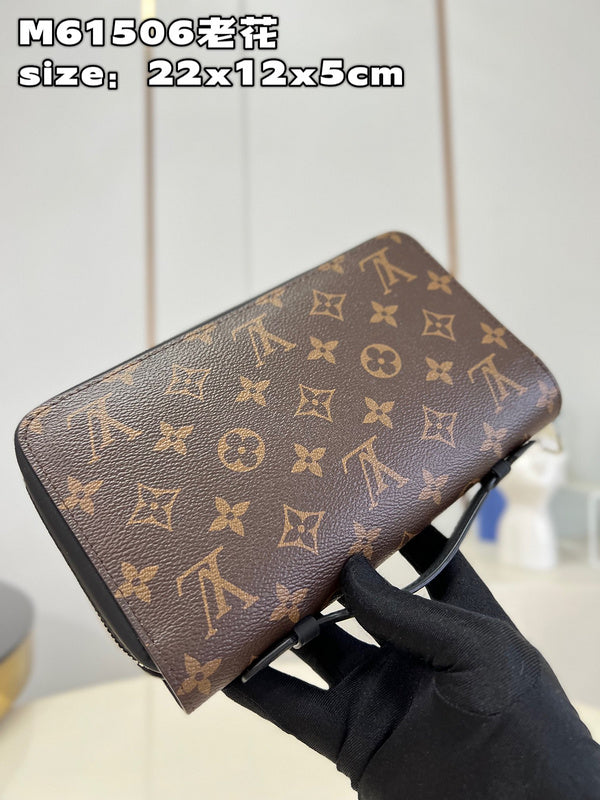 Alice bags - Louis Vuittons  - 15700