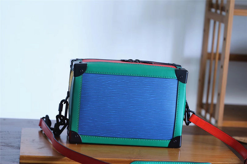 Alice bags - Louis Vuittons  - 10180