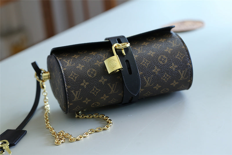 Alice bags - Louis Vuittons  - 7979