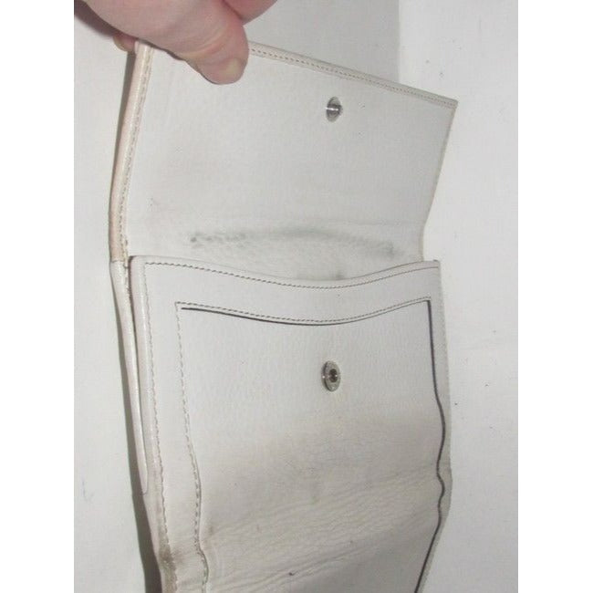 Gucci White Leather With Chrome Accents Vintage Wallet