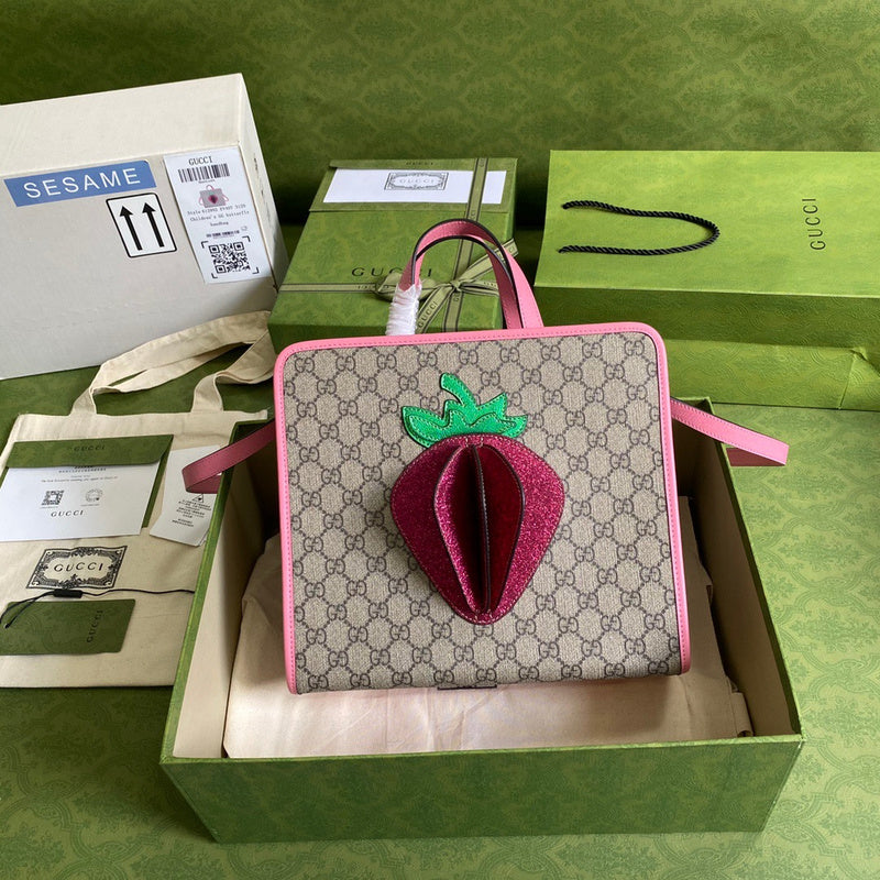 Gucci   Luxury Bags  1074