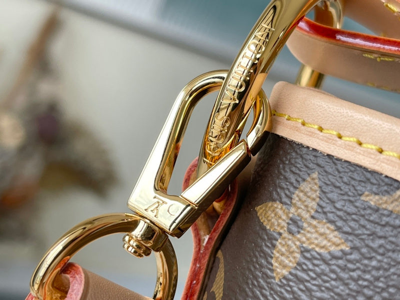 Alice bags- Louis Vuittons  - 16811