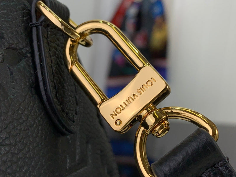 Alice bags - Louis Vuittons  - 15245
