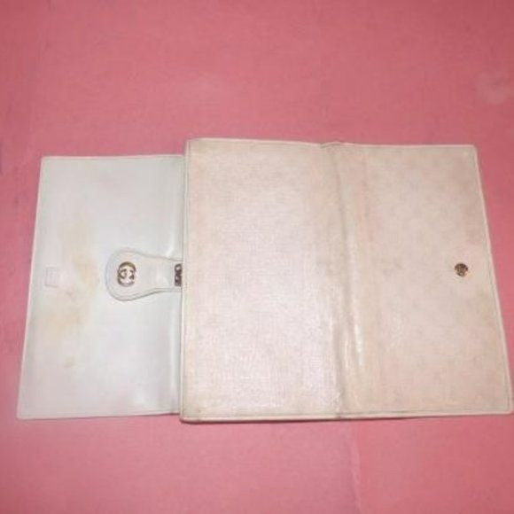 Gucci White Coated Canvas Small G Logo XL