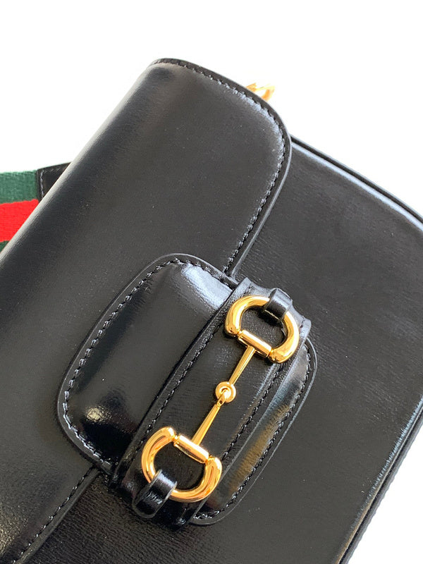 Gucci   Luxury Bags  1080