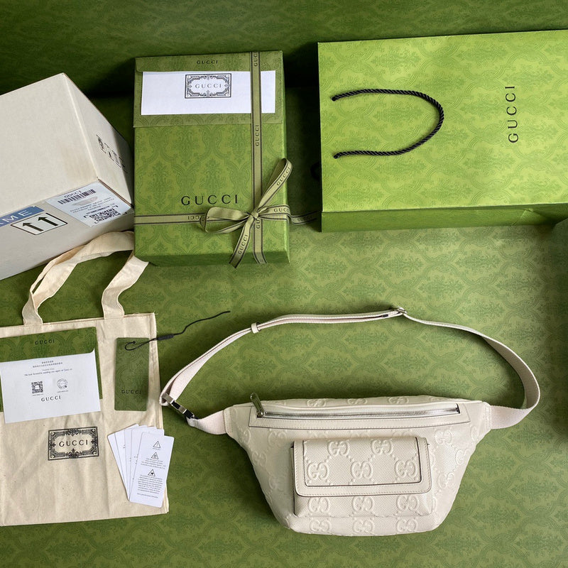 Gucci   Luxury Bags  1023