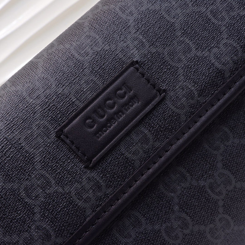 Gucci   Luxury Bags  1097