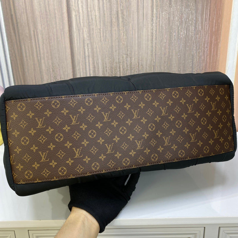 Alice Bags- Louis Vuittons  - 16111