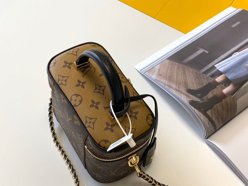 Alice Bags- Louis Vuittons  - 16305